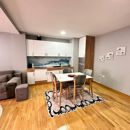 Entergate Apartment Tirana