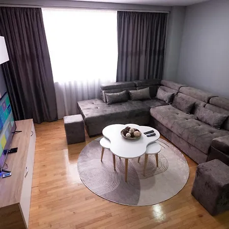 Apartment Entergate Tirana