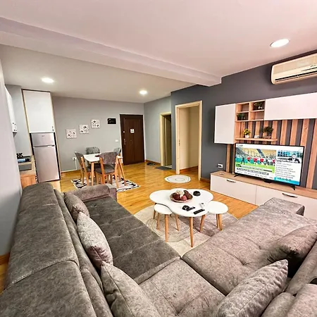 Entergate Apartment *